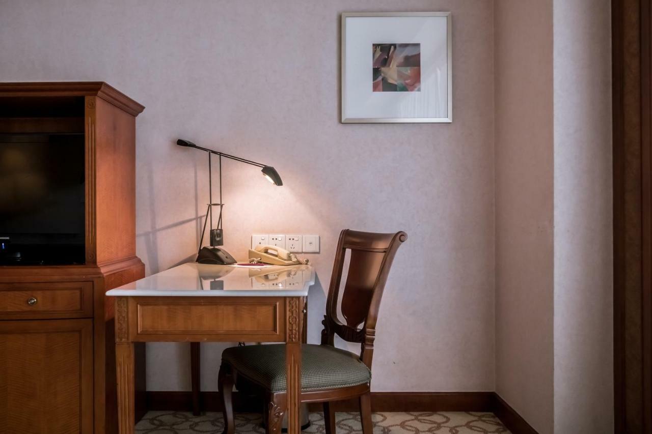 Crowne Plaza Zhanjiang Kang Yi Zewnętrze zdjęcie