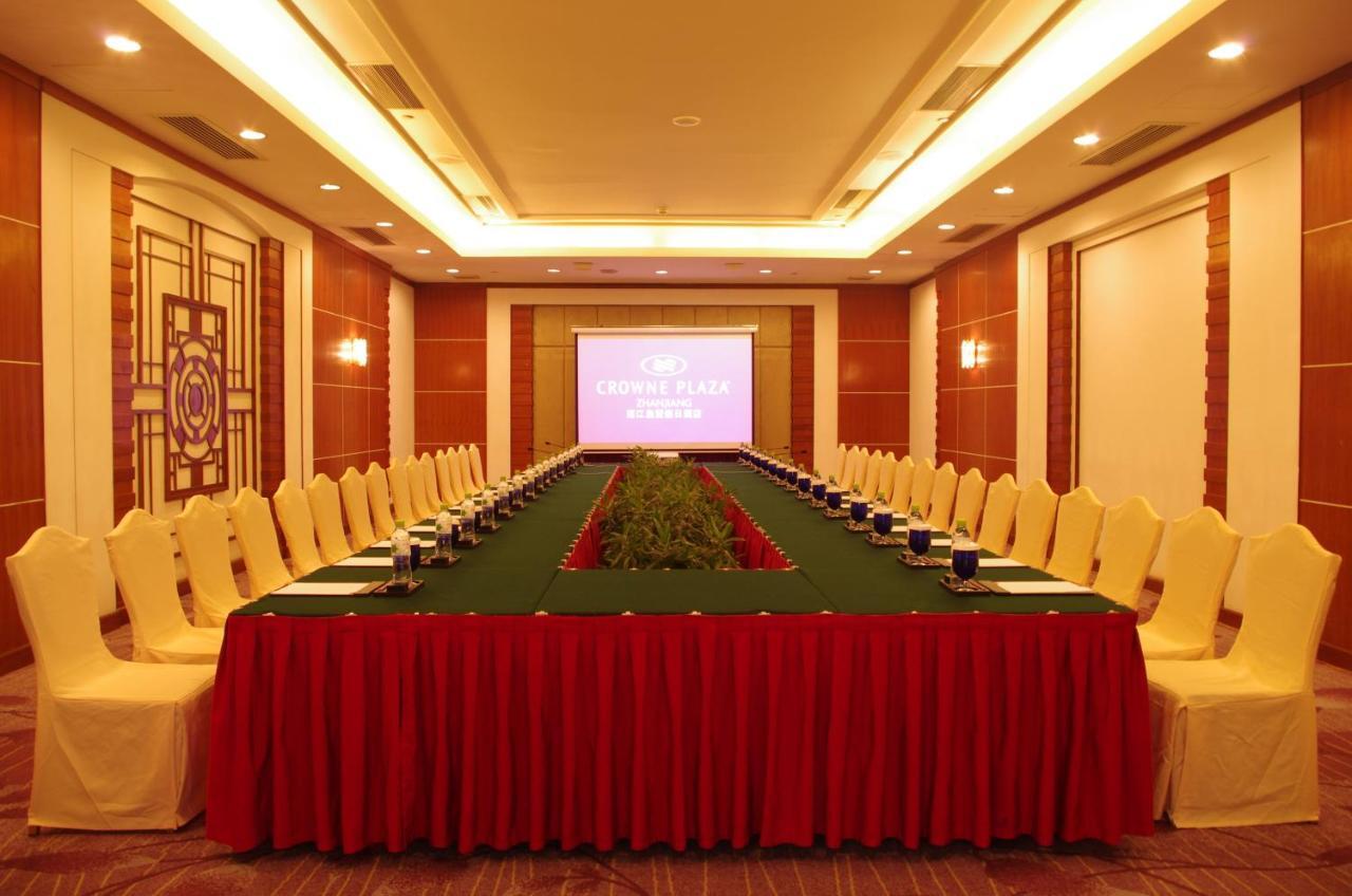 Crowne Plaza Zhanjiang Kang Yi Zewnętrze zdjęcie